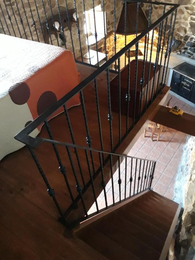 Loft Corte De Fora โอว์เรนเซ ภายนอก รูปภาพ
