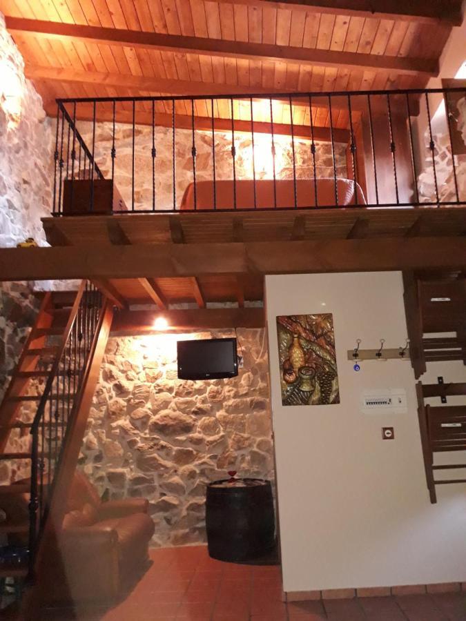 Loft Corte De Fora โอว์เรนเซ ภายนอก รูปภาพ